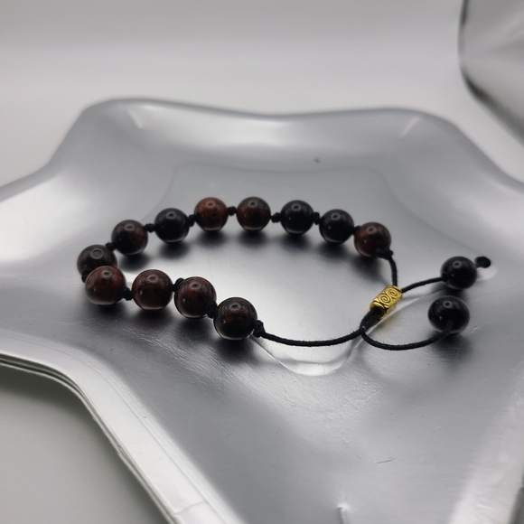 Bracelets - Picture 4 of 9